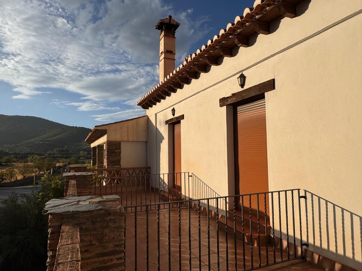 REBVGR0939 – Granada Area – Hotel for Sale
