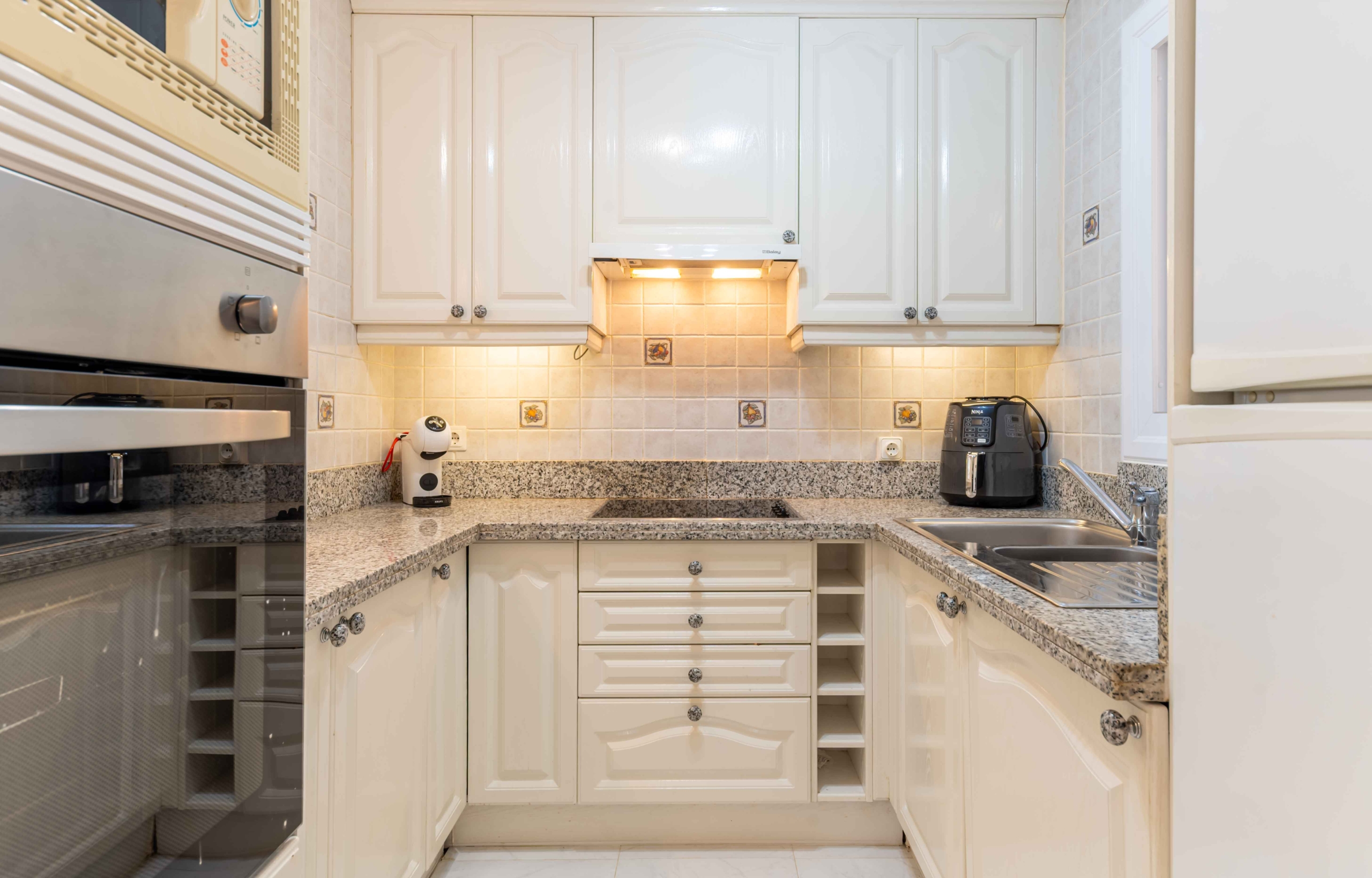 REBV0941 2 bed ground floor apartment for sale in Pueblo Cortes del Golf, El Paraiso