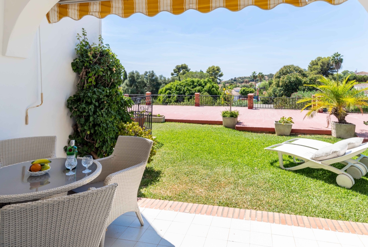 REBV0941 2 bed ground floor apartment for sale in Pueblo Cortes del Golf, El Paraiso