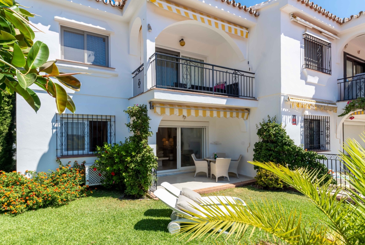 REBV0941 2 bed ground floor apartment for sale in Pueblo Cortes del Golf, El Paraiso