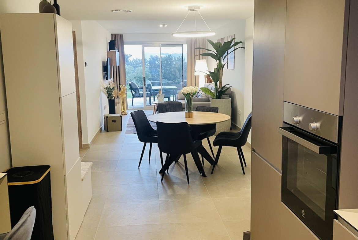 RV0212026 – 2 bed beautiful ground floor apartment in Sunny Golf
