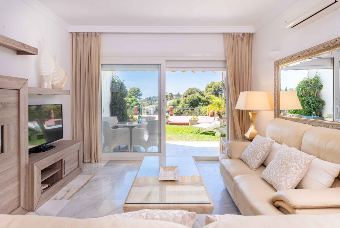 REBV0941 2 bed ground floor apartment for sale in Pueblo Cortes del Golf, El Paraiso
