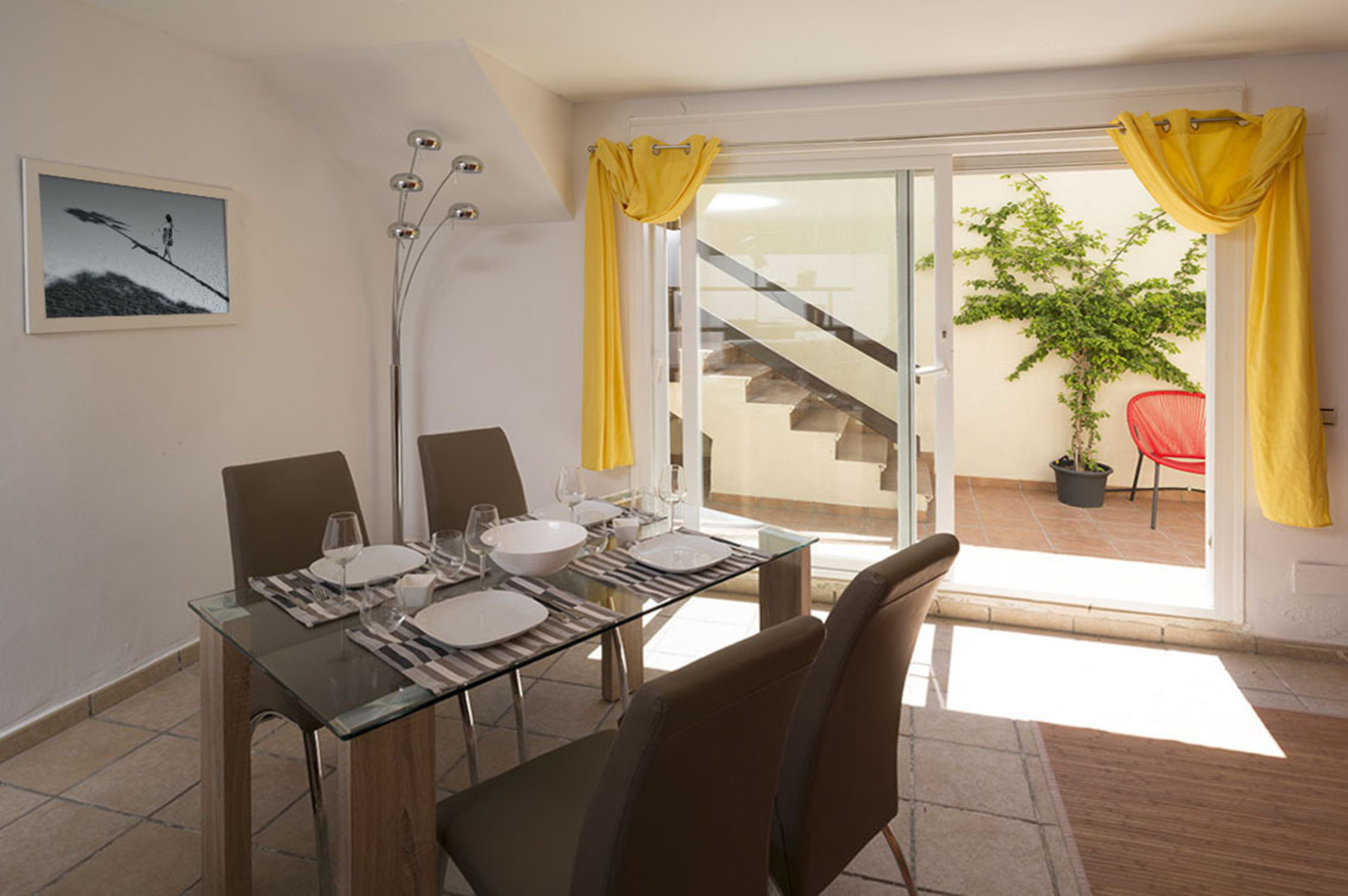 REBV0944 – Spacious ground floor apartment with extra level, private parking space in Campanario