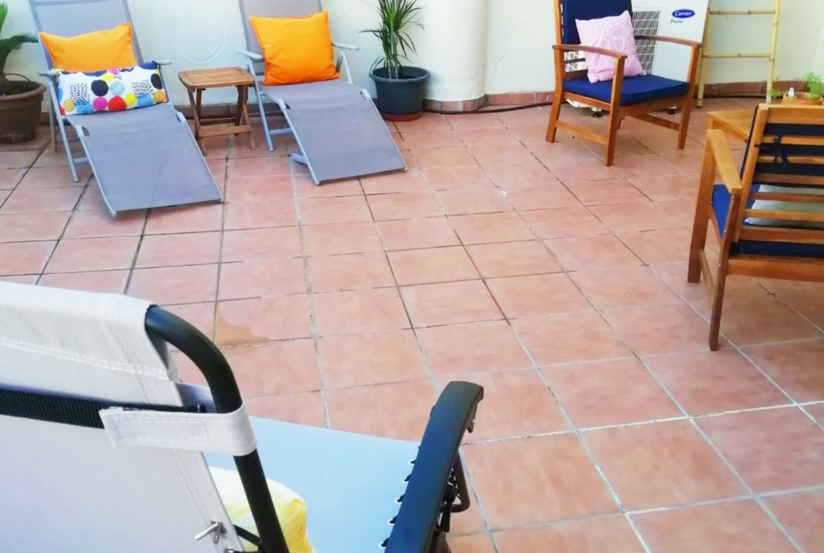 REBV0944 – Spacious ground floor apartment with extra level, private parking space in Campanario