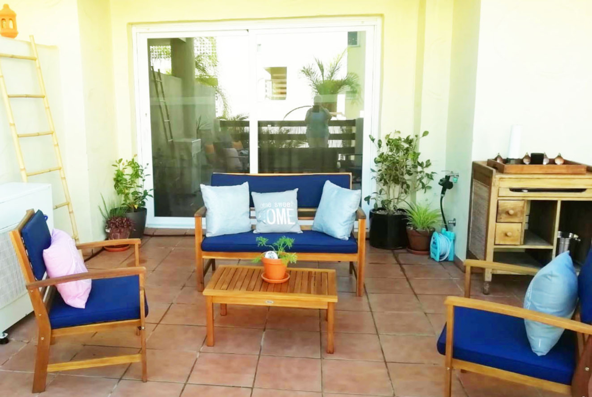 REBV0944 – Spacious ground floor apartment with extra level, private parking space in Campanario